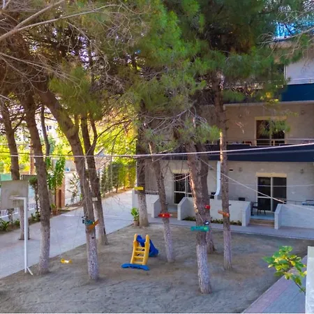 Otrant Hotel Velipojë