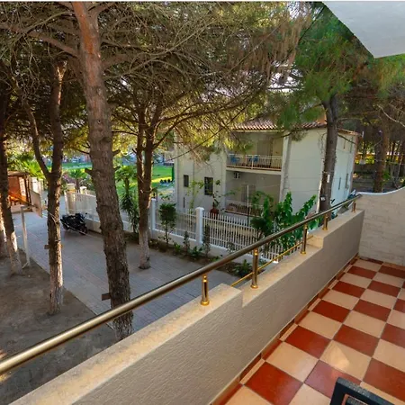 Otrant Hotel 3*