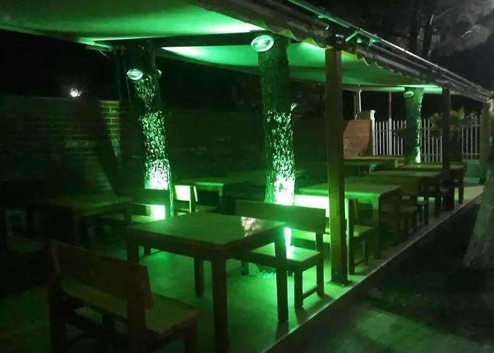 Otrant Hotel Velipojë